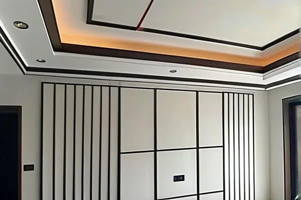 石膏板吊頂施工現場實拍圖